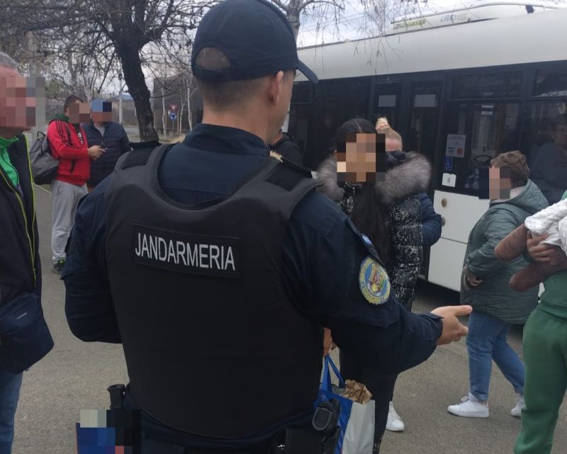 Acțiuni ale jandarmilor pentru siguranța călătorilor în transportul public din Baia Mare