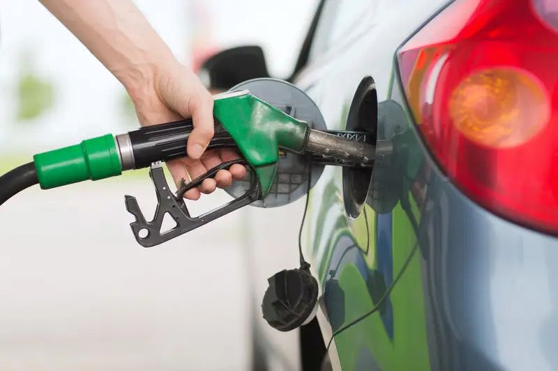 Avertisment: carburanții ar putea atinge 10 lei pe litru