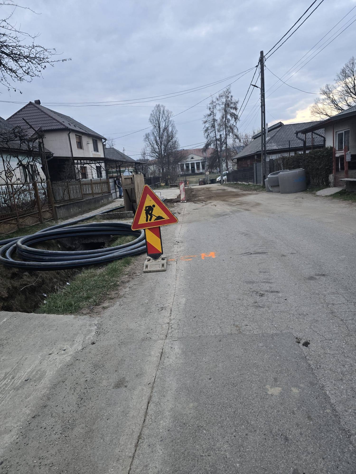 Bocicoiu Mare - Lucrările la rețelele de apă și canalizare au început în comună