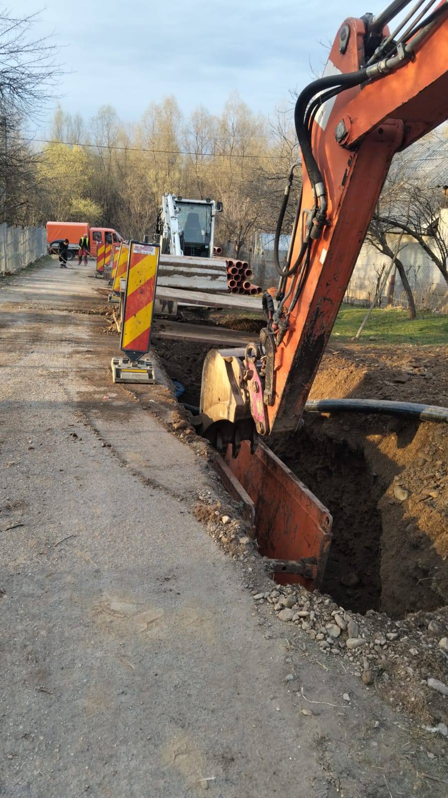 Bocicoiu Mare - Lucrările la rețelele de apă și canalizare au început în comună