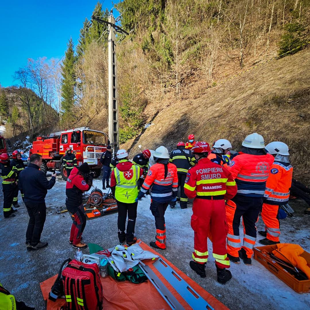 Exercițiu de amploare pentru alunecări de teren la Poieni