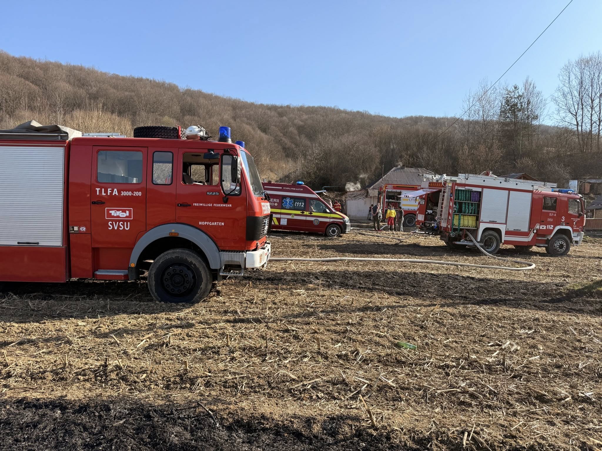 FOTO: INCENDIU în Baba, comuna Coroieni - Casă mistuită de flăcări