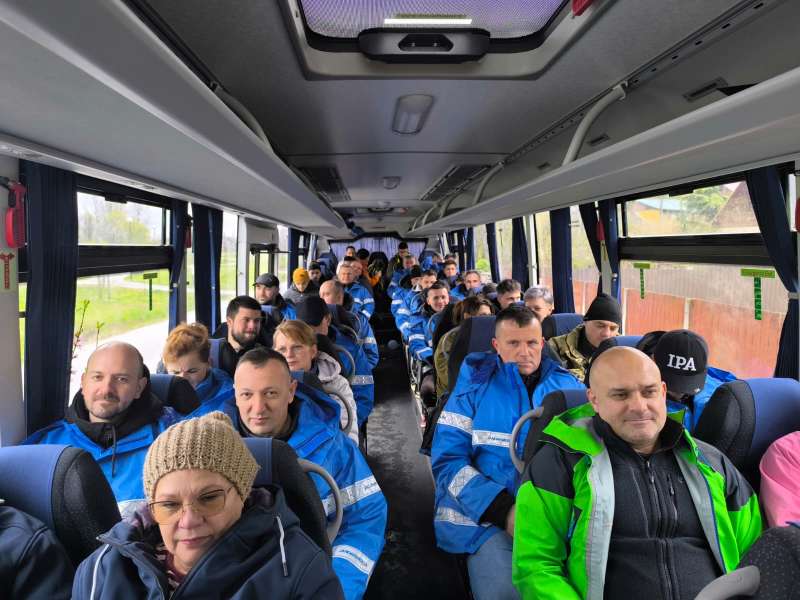 Jandarmii maramureșeni au curățat malurile râului Firiza în cadrul campaniei „Maramureșul Curat”