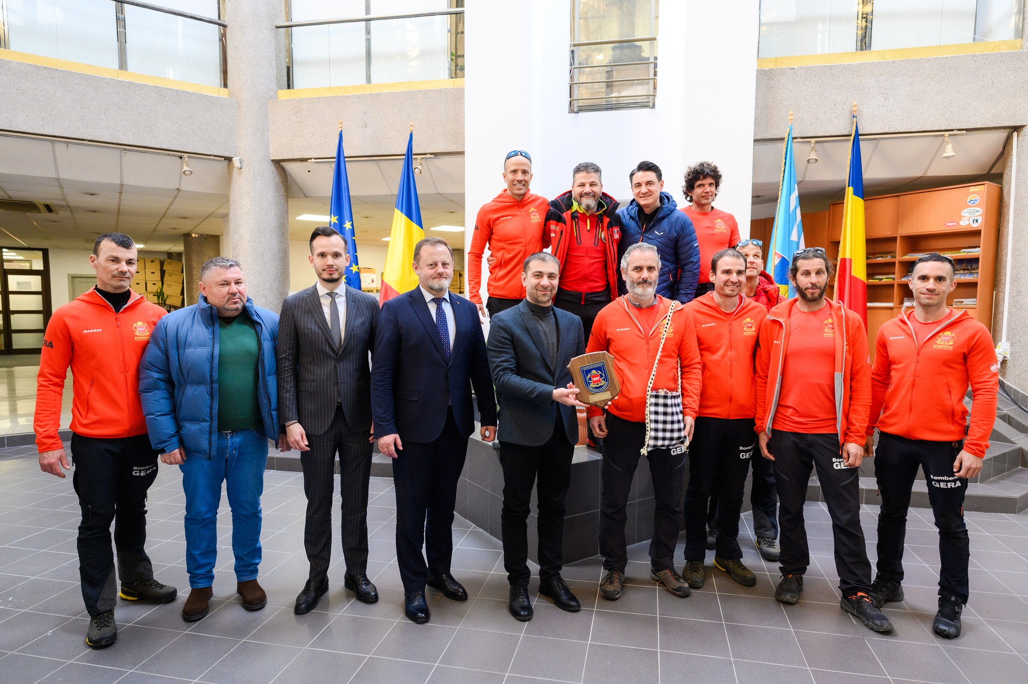 Parteneriat între Salvamont Maramureș și salvatorii din Madrid