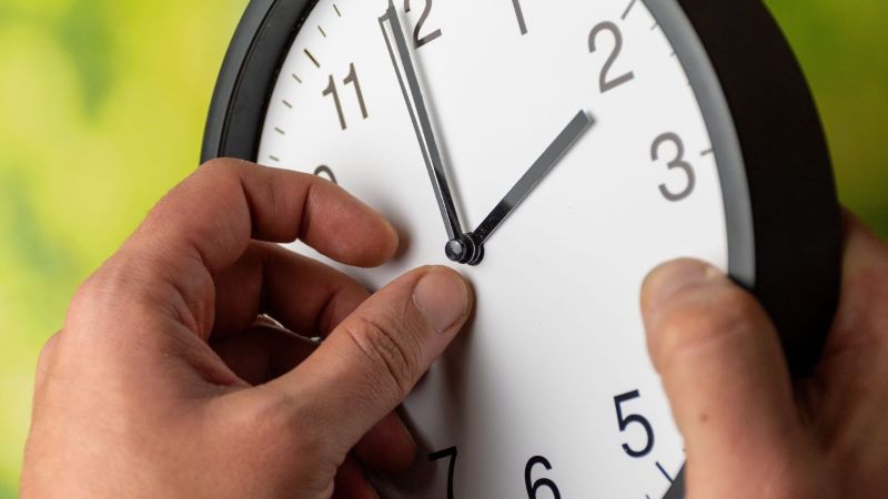 România trece la ora de vară 2026 - Ceasurile se dau înainte în noaptea de 28 spre 29 martie