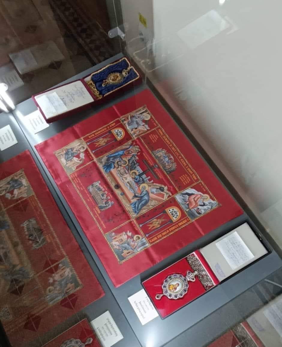 Sighetu Marmației - Două engolpioane rare din colecția „Justinian Arhiepiscopul” la Centrul Cultural Pastoral „Sfântul Iosif Mărturisitorul”