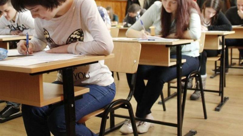 Simulare Bacalaureat 2026 - Peste 95% dintre licee organizează prima probă scrisă începând de luni