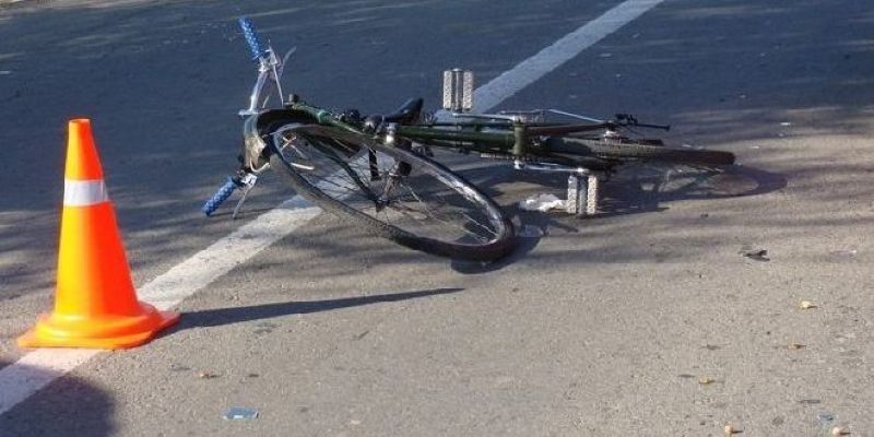 BOTIZA - Biciclist băut, rănit după ce a căzut pe o stradă din Botiza - Avea 1,21 mg/l alcool pur în aerul expirat