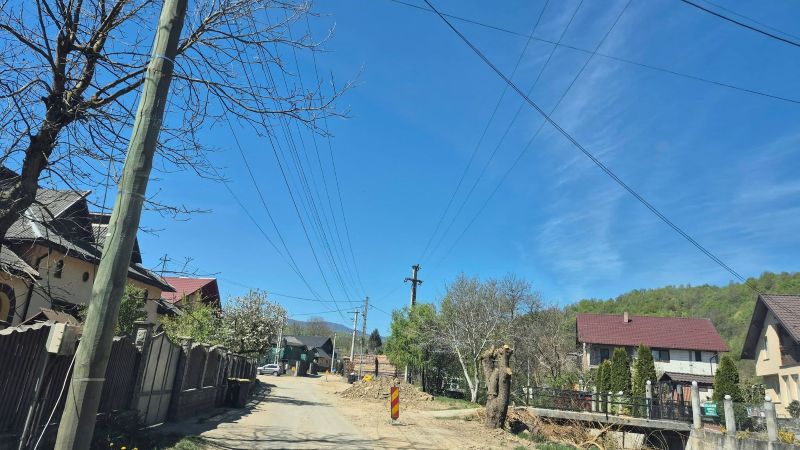 Sighetu Marmației - Extinderea rețelei de canalizare continuă pe strada Șugău