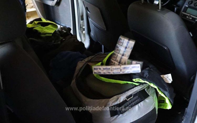 FOTO&VIDEO: Percheziții de amploare în Valea Vișeului - Țigări ascunse în vegetație și mobilier. Șase persoane au fost reținute
