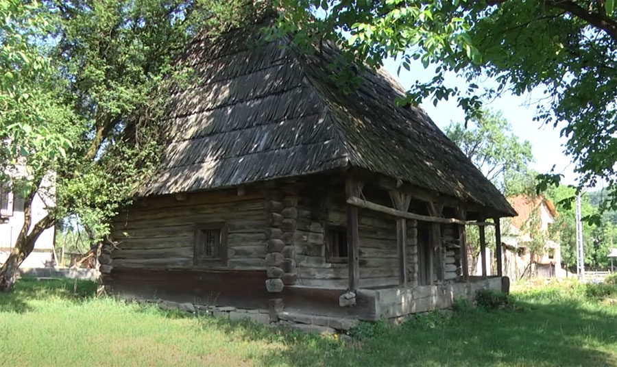 Casa memoriala Vasile Kazar