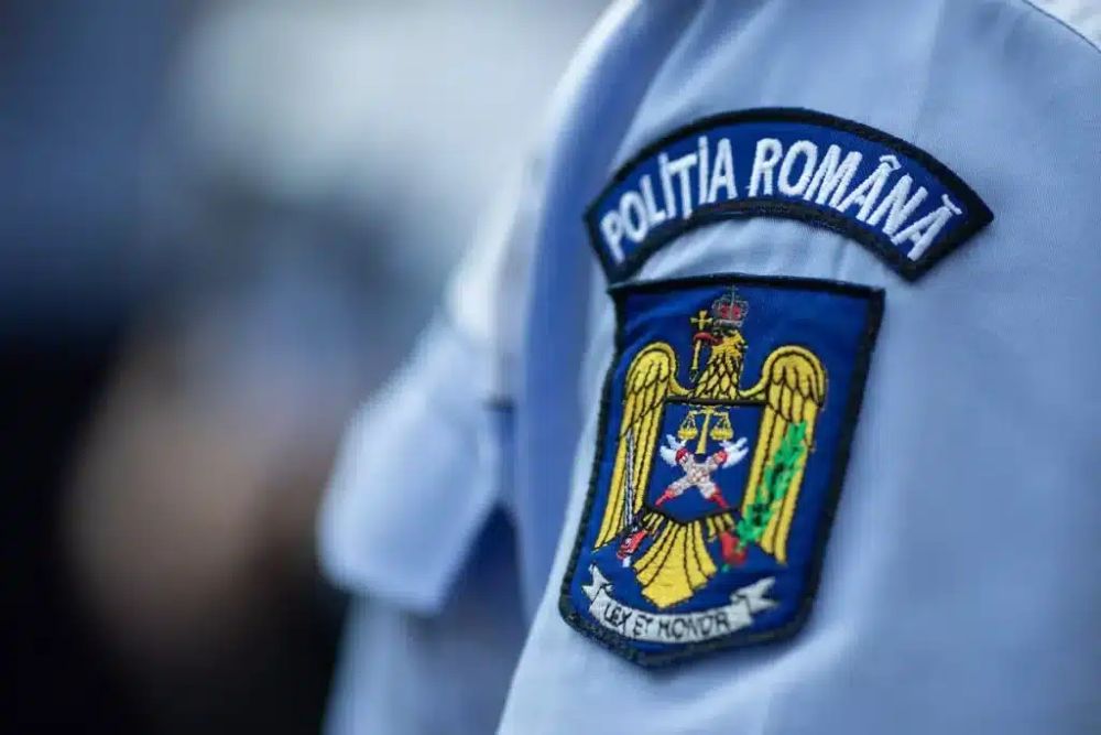 Activități preventive în trei școli din Târgu Lăpuș. Polițiștii le-au explicat elevilor când o glumă poate deveni contravenție sau infracțiune